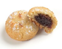 (image for) Maraschini Ciliegia (Almond cake with cherry filling) 200g