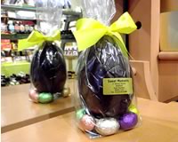 (image for) Dark Chocolate Easter Egg with Assorted Praline Filled Eggs 175g